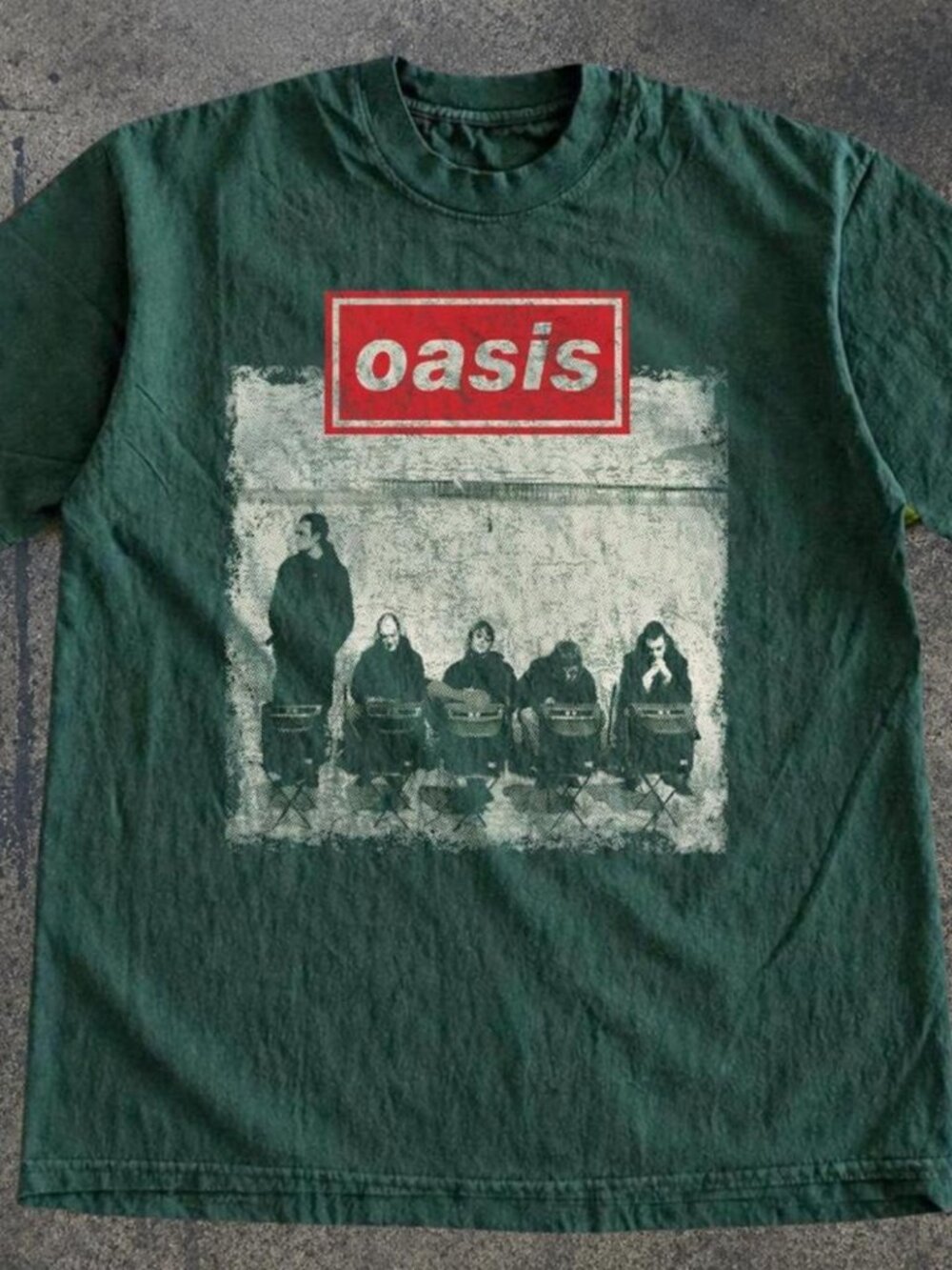 Oasis Graphic T-Shirt